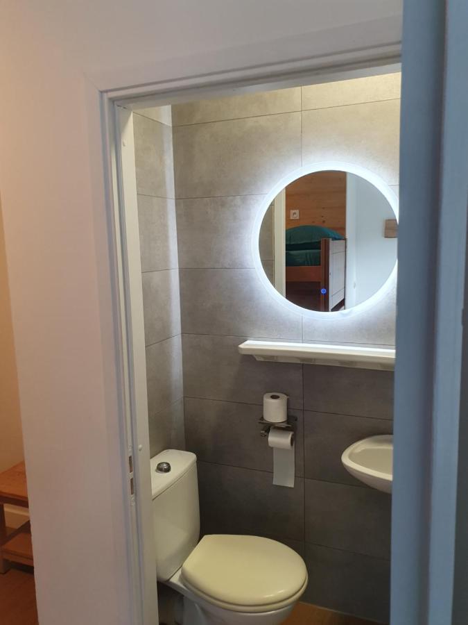 Chalet Jaune Charmant Som Sarcenas Kültér fotó