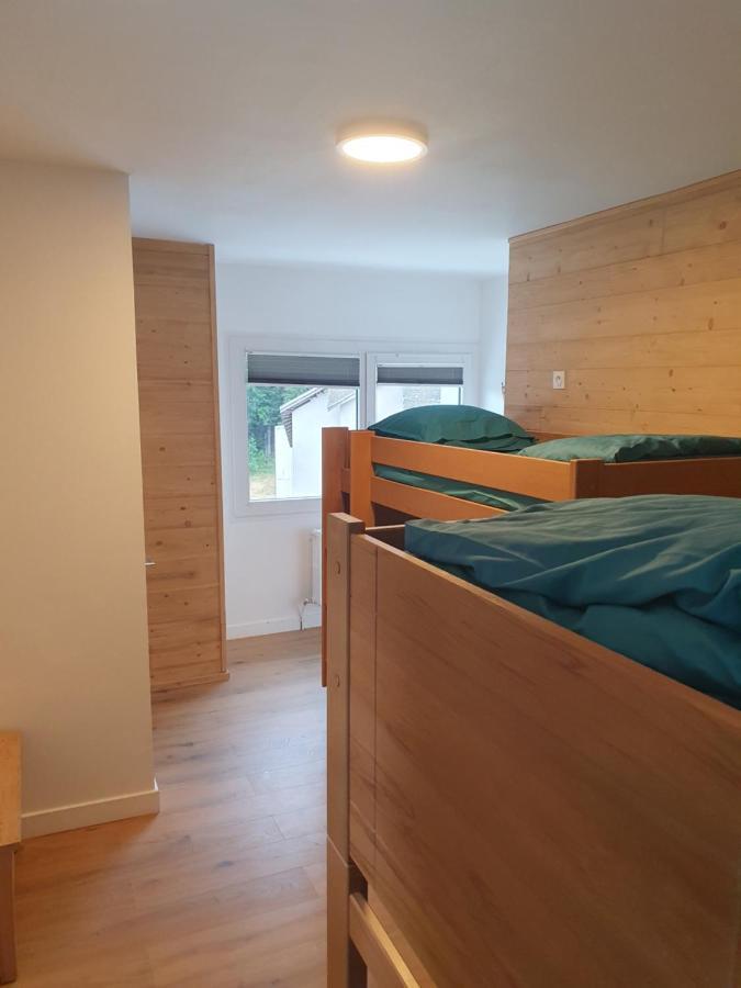 Chalet Jaune Charmant Som Sarcenas Kültér fotó
